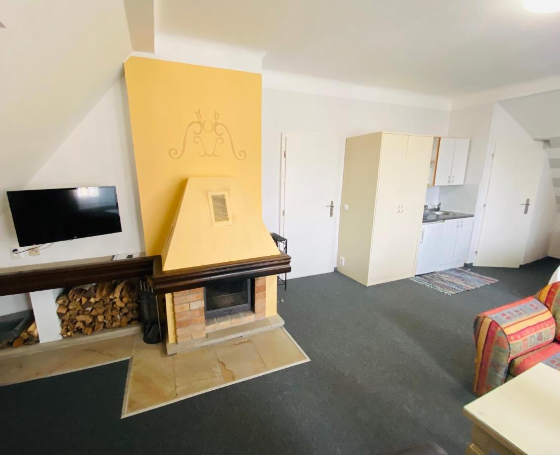Apartment Barbara Marianske Lazne Ngoại thất bức ảnh
